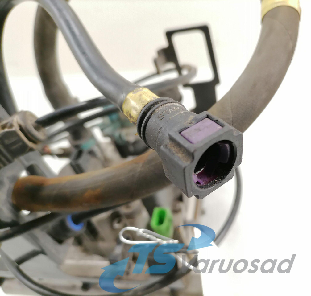 نظام الوقود - شاحنة Volvo ADBlue pump 22209517: صورة 4