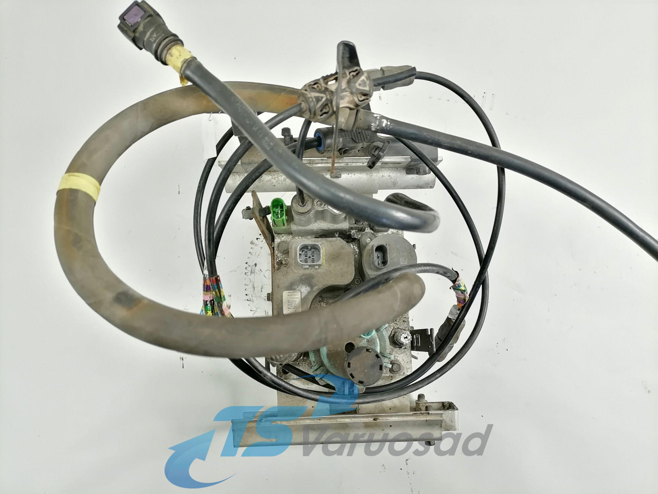 نظام الوقود - شاحنة Volvo ADBlue pump 22209517: صورة 2