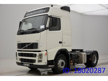 مقطورة السحب Volvo FH12.380 Globetrotter