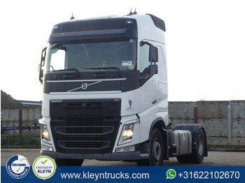 مقطورة السحب Volvo FH 500 globetrotter