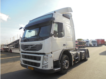 مقطورة السحب Volvo FM12 370 GLOBETROTTER