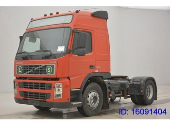 مقطورة السحب Volvo FM12.420 Globetrotter