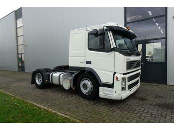 مقطورة السحب Volvo FM9.260 4X2 EURO 3 47.000 KM. ORIGINAL!!