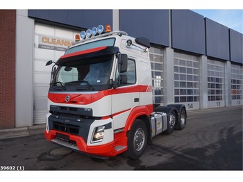 مقطورة السحب Volvo FMX 470 6x2