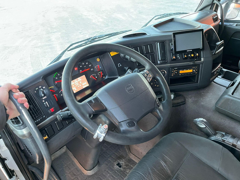 شاحنة ذات مبرد Volvo FM 330 4x2 MAXIMA 1300 / BOX L=7443 mm: صورة 18