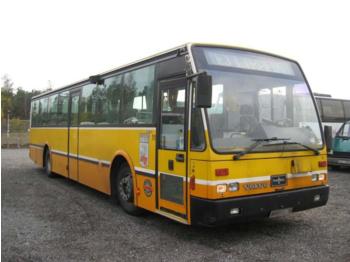 حافلة نقل لمسافات طويلة Volvo VanHool A600: صورة 1
