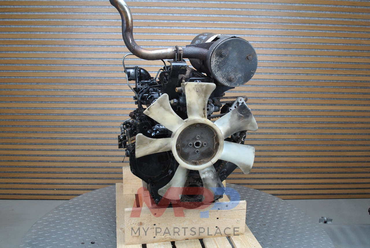المحرك و قطع الغيار - حفّار Yanmar 4TNE94L: صورة 18