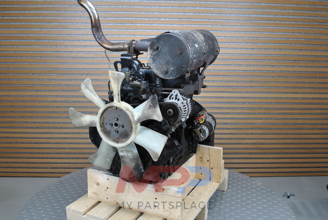 المحرك و قطع الغيار - حفّار Yanmar 4TNE94L: صورة 20