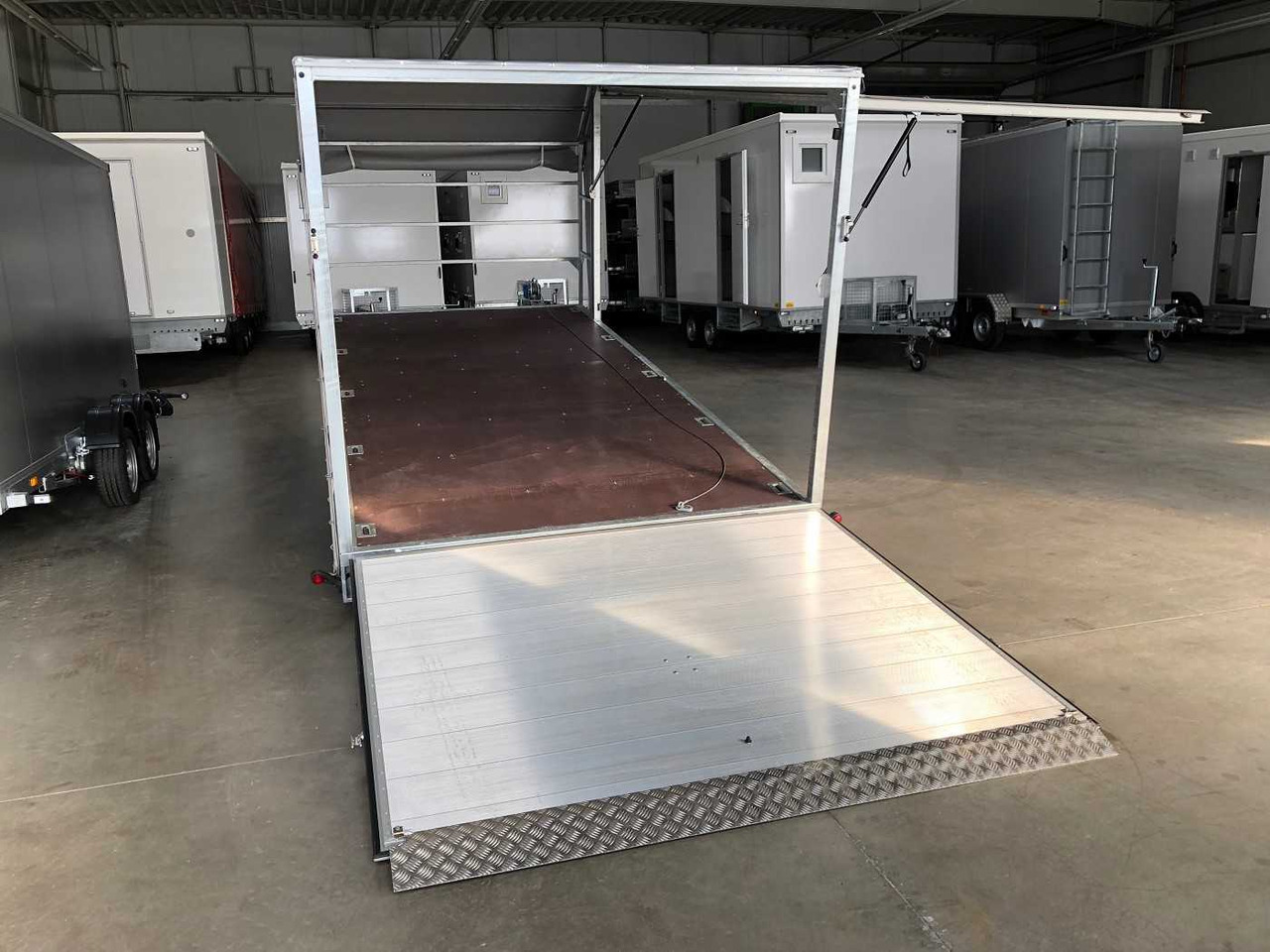 ROSEMEIER VE Jumbo 27.5 Race-Plane Autotransporter geschlosse - مقطورة نقل اوتوماتيكي: صورة 5