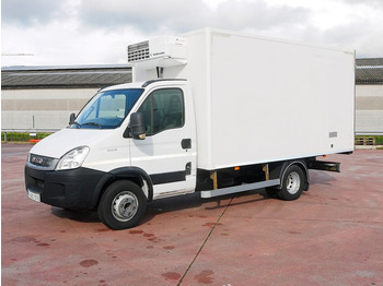  Iveco 60C15 65 70 DAILY KUHLKOFFER THERMOKING V500 A/C  - شاحنة توصيل مبردة: صورة 4