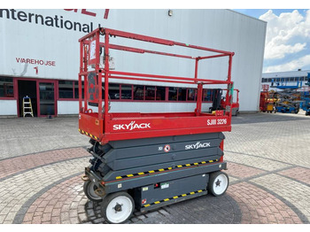 SkyJack SJIII-3226 Electric Scissor Work Lift 990cm - مرفاع مقصي: صورة 1