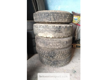   5 x used 7.50-16 LT tyres on 6 studs rims for Toyota Dyna 300 - عجلات: صورة 1