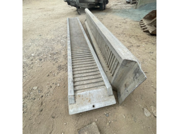 Bevola B2 Ramper - منحدر تحميل: صورة 1