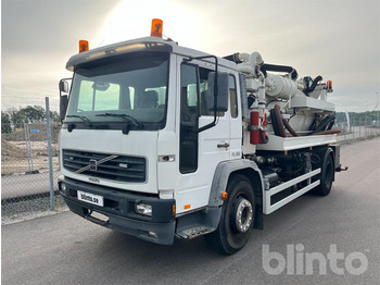 Volvo FL 618 2002 - فراغ شاحنة: صورة 1