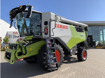 Claas Trion 520 - حصادة: صورة 1