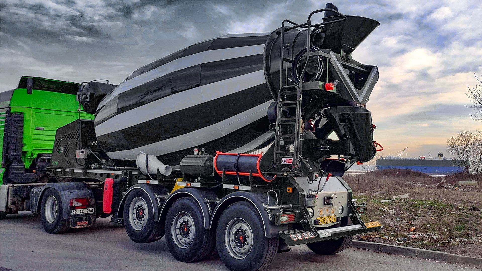 STU TRAILER DORSE ITHALAT IHRACAT LTD. STI. - سيارة للبيع undefined: صورة 11