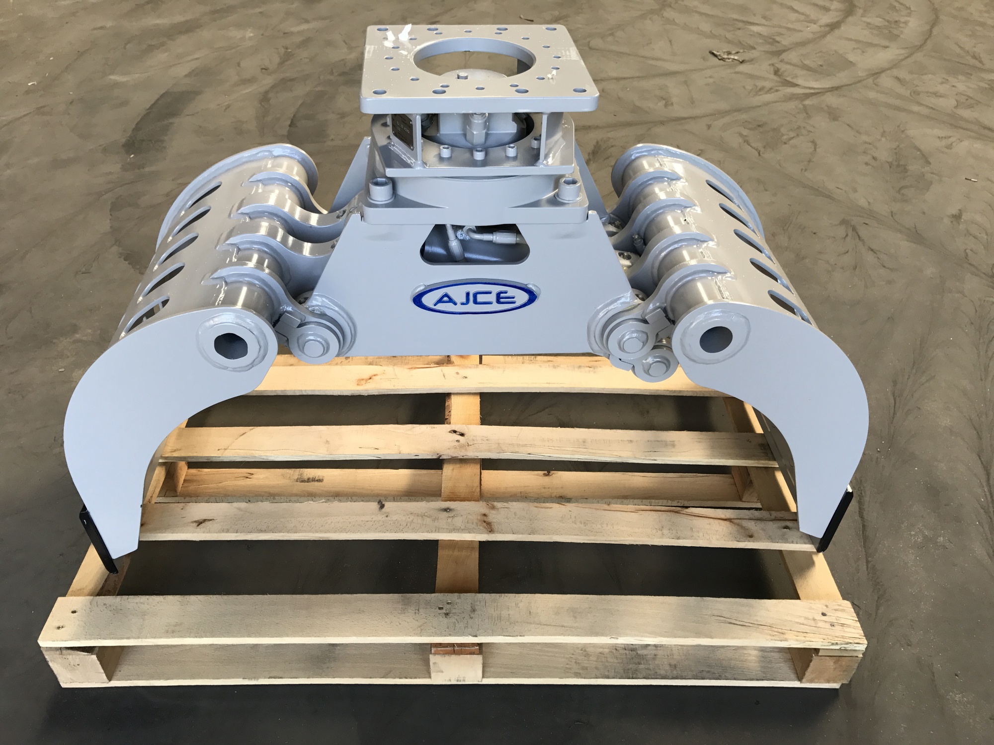 AJCE EUROPE - سيارة للبيع undefined: صورة 116