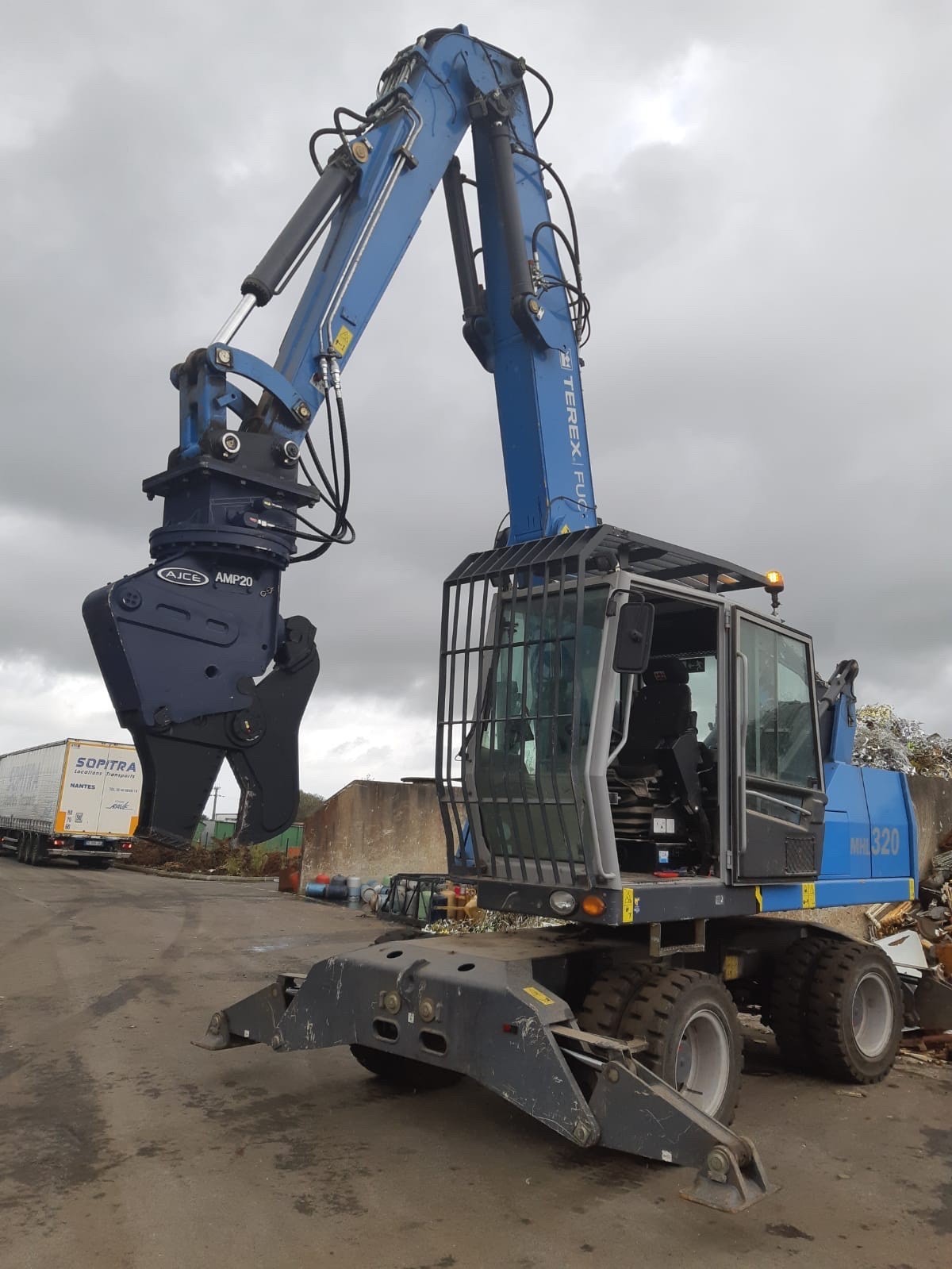 AJCE EUROPE - سيارة للبيع undefined: صورة 104