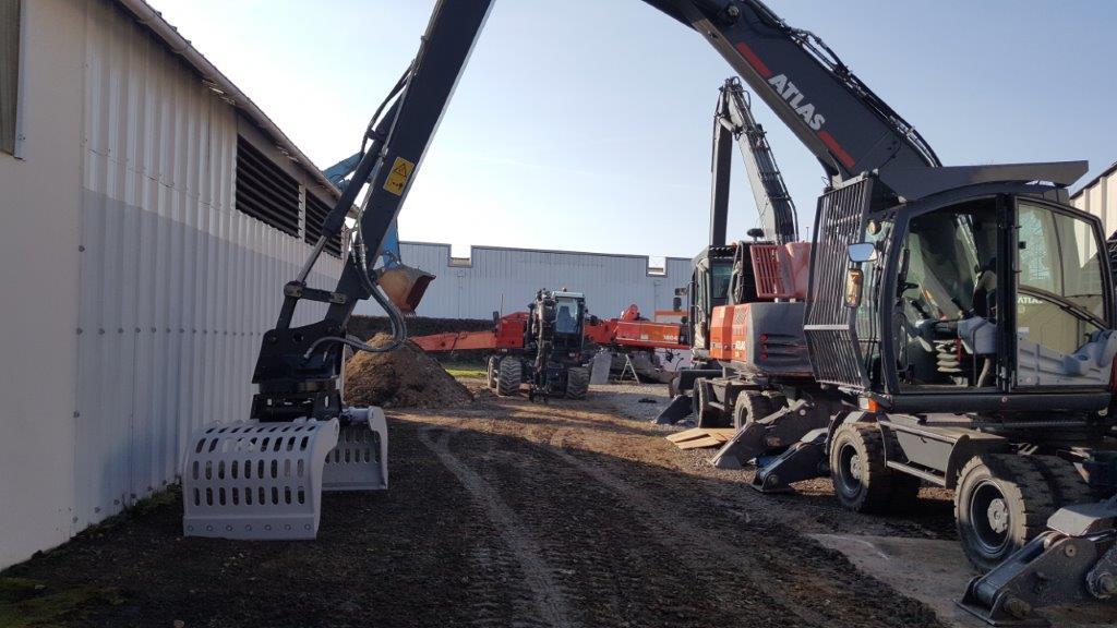 AJCE EUROPE - سيارة للبيع undefined: صورة 124