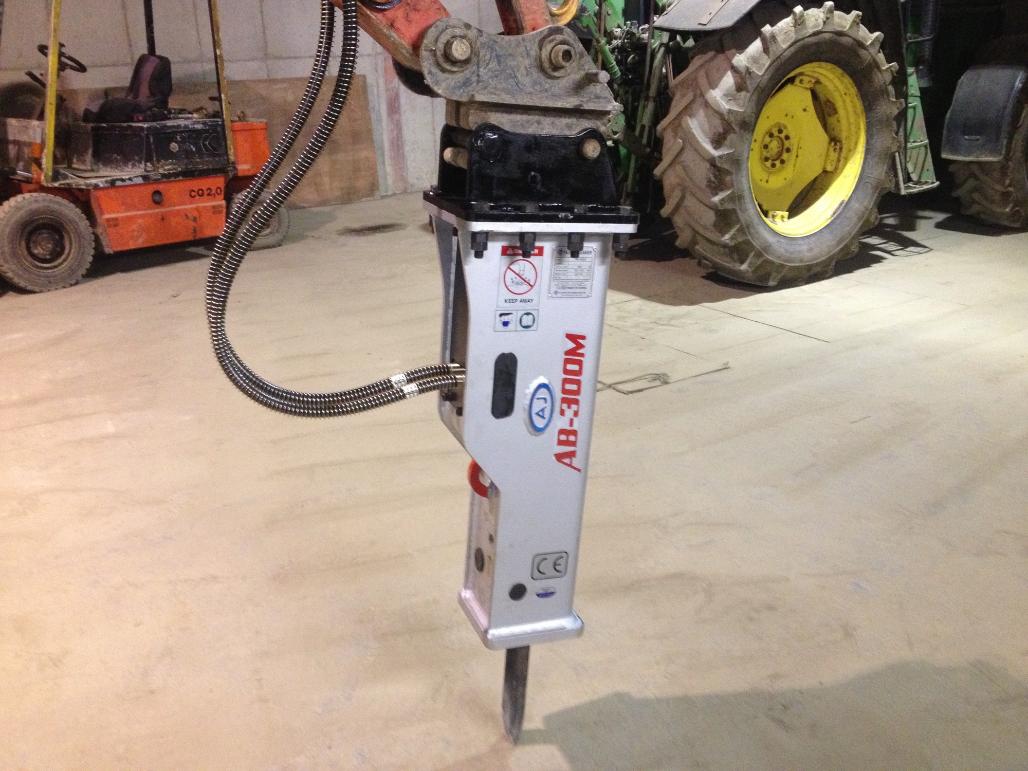 AJCE EUROPE - سيارة للبيع undefined: صورة 250