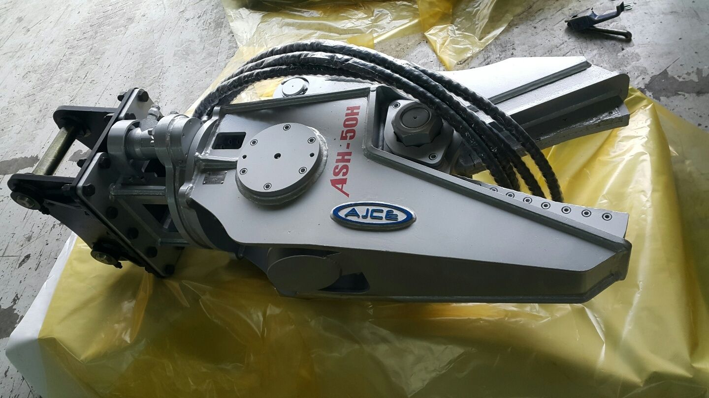 AJCE EUROPE - سيارة للبيع undefined: صورة 59