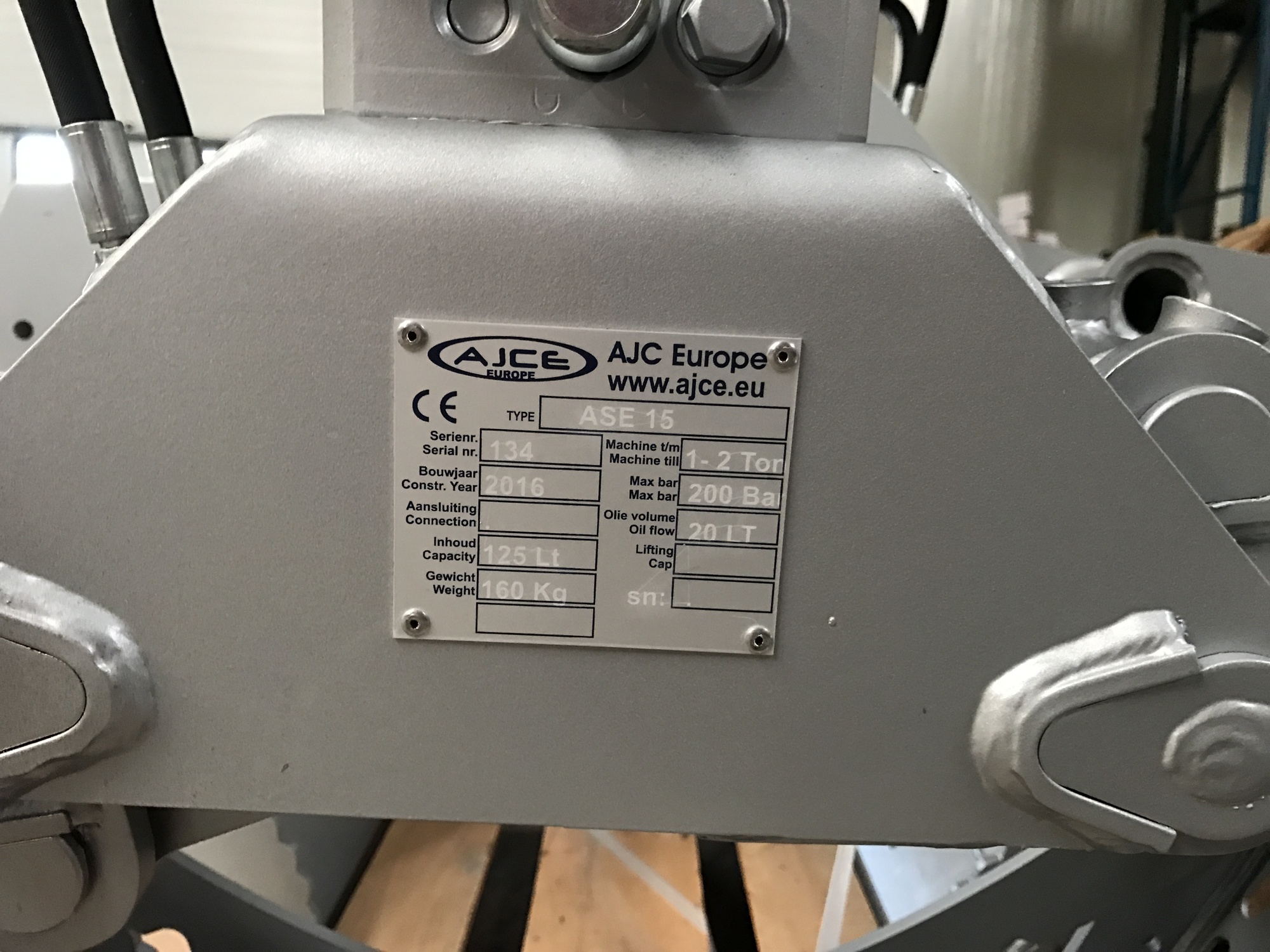 AJCE EUROPE - سيارة للبيع undefined: صورة 156