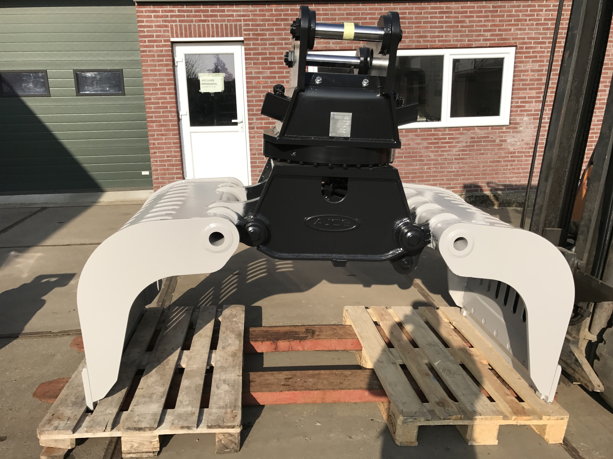 AJCE EUROPE - سيارة للبيع undefined: صورة 118