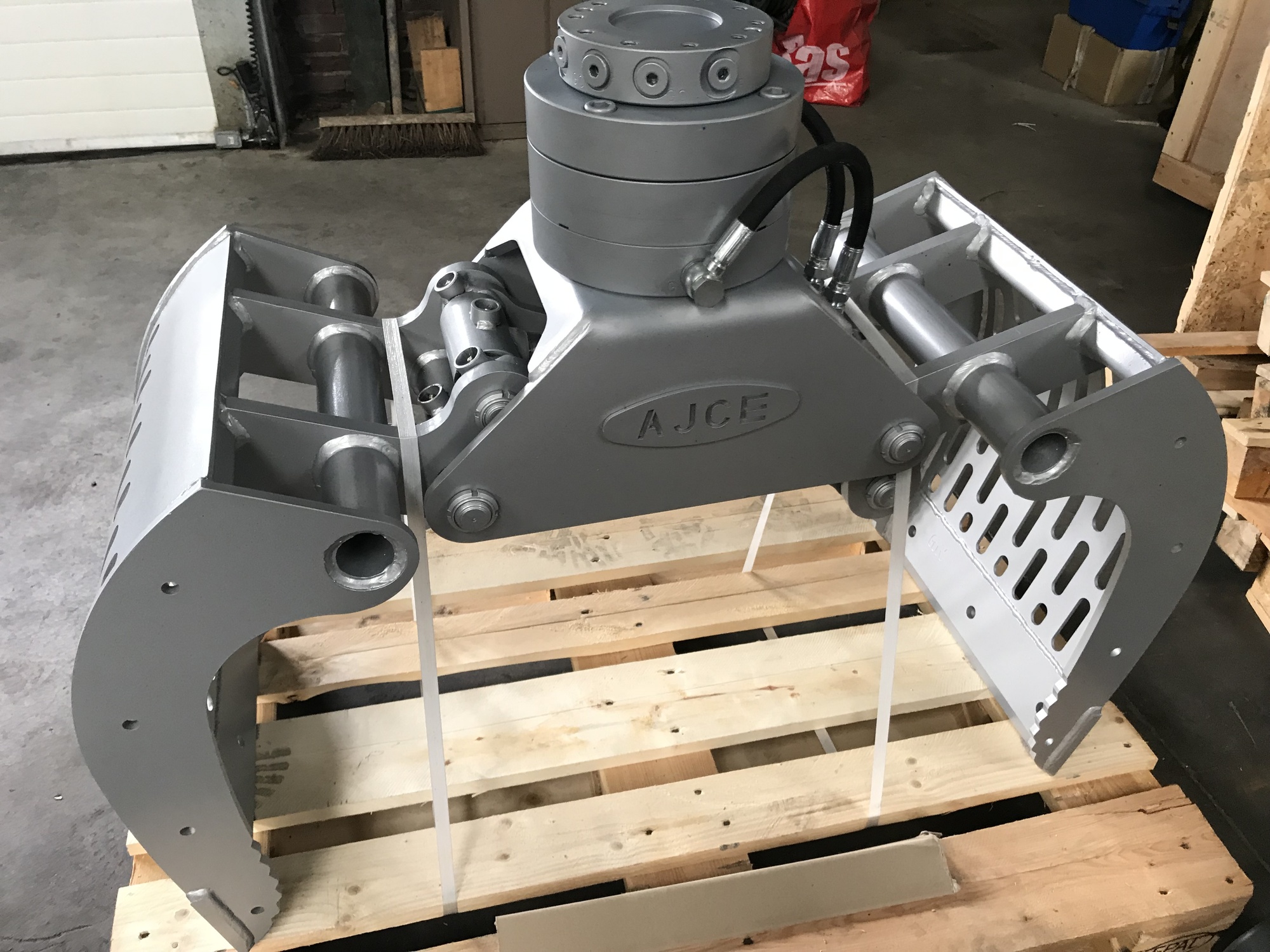 AJCE EUROPE - سيارة للبيع undefined: صورة 177