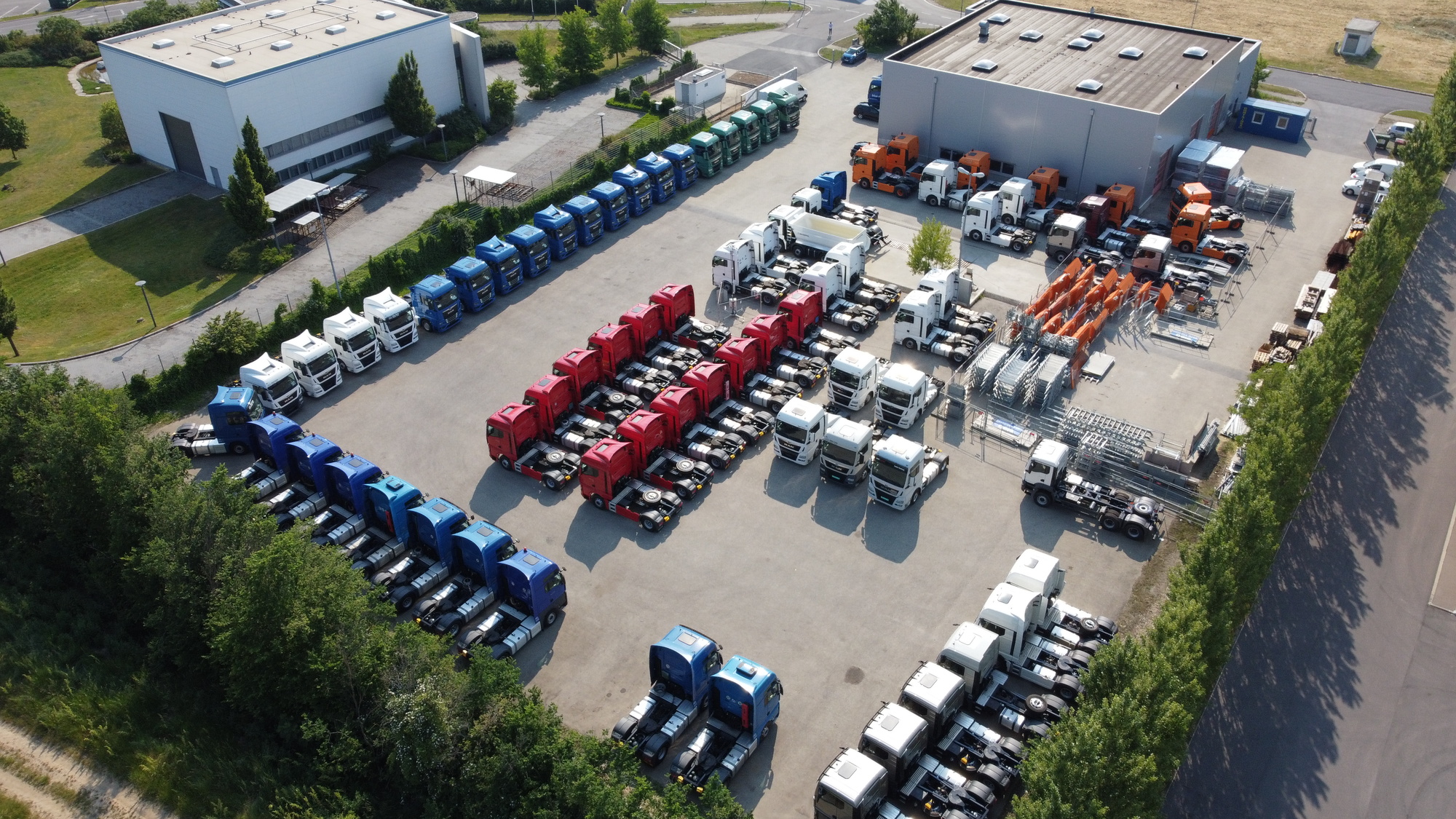 MHS Truck Center GmbH undefined: صورة 1