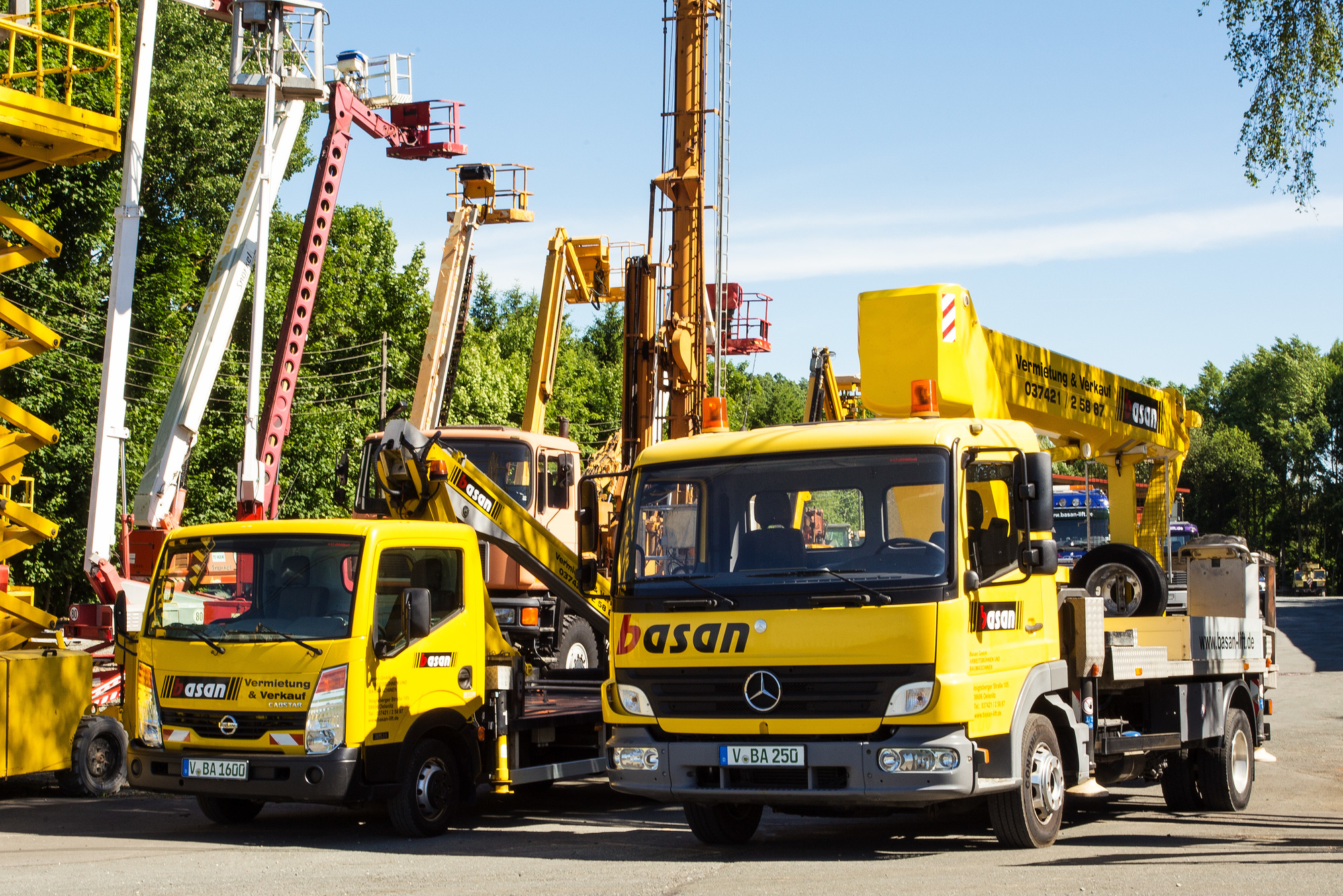 BASAN GmbH - آلات الإنشاءات HAULOTTE undefined: صورة 3