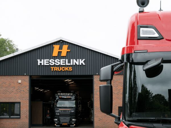 Hesselink Trucks B.V. - عربات تخييم - Euro 4, علبة التروس: علبة التروس اليدوية undefined: صورة 1