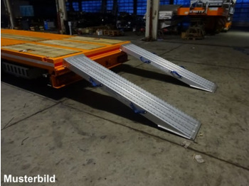 نصف مقطورة بلودر منخفض لنقل المعدات الثقيلة للبيع Möslein ST 3 Plato 8,7 3 Achs Satteltieflader Plato 45 t GGfür Fertigteile, Baumaschinen: صورة 2 نصف مقطورة بلودر منخفض لنقل المعدات الثقيلة للبيع Möslein ST 3 Plato 8,7 3 Achs Satteltieflader Plato 45 t GGfür Fertigteile, Baumaschinen: صورة 2