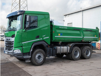 شاحنة قلاب DAF XF