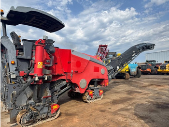 ماكينة الكشط على البارد WIRTGEN W100F