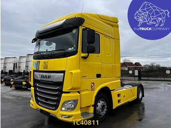 مقطورة السحب DAF XF