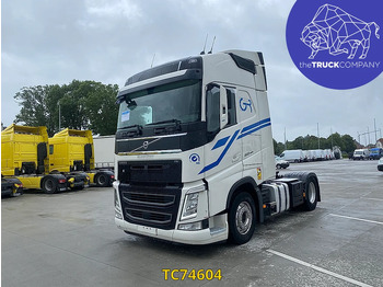 مقطورة السحب VOLVO FH 460