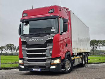 ناقلة حاويات/ شاحنة حاويات SCANIA S 520