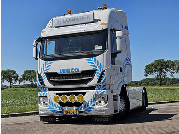 مقطورة السحب IVECO Stralis