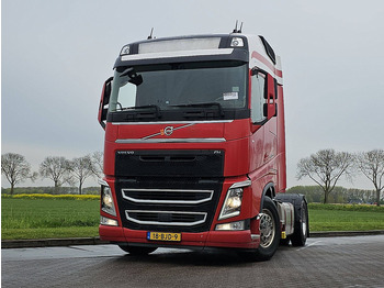مقطورة السحب VOLVO FH 460