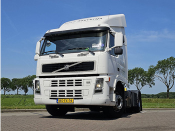 مقطورة السحب VOLVO FM9