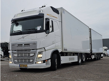 شاحنة ذات مبرد VOLVO FH 460
