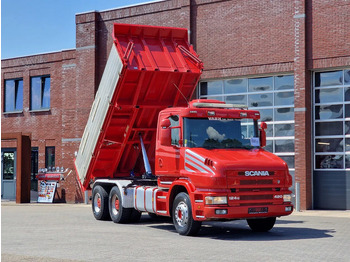 شاحنة قلاب SCANIA T124