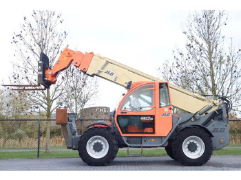 آلة رفع ونقل تلسكوبية JLG