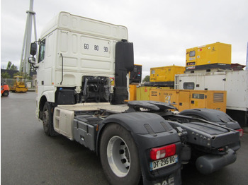 رأس تريلا DAF XF105 460: صورة 5