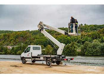 منصة محمولة مثبتة على الشاحنة MERCEDES-BENZ Sprinter