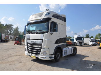 رأس تريلا DAF XF 460