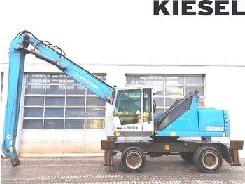 آلة التعامل مع النفايات FUCHS