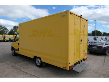 شاحنة بصندوق مغلق IVECO Daily 35 S11 C30C AUTOMATIK KAMERA Regale LUFT D: صورة 4 شاحنة بصندوق مغلق IVECO Daily 35 S11 C30C AUTOMATIK KAMERA Regale LUFT D: صورة 4