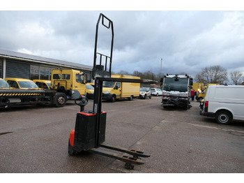 شاحنة نقل الطبالي TOYOTA