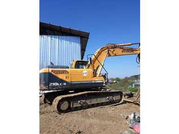 حفار زاحف HYUNDAI R210LC-9: صورة 1